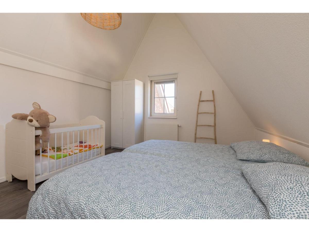 Quietly Located House Within Walking Distance Of The Beach Domburg Esterno foto